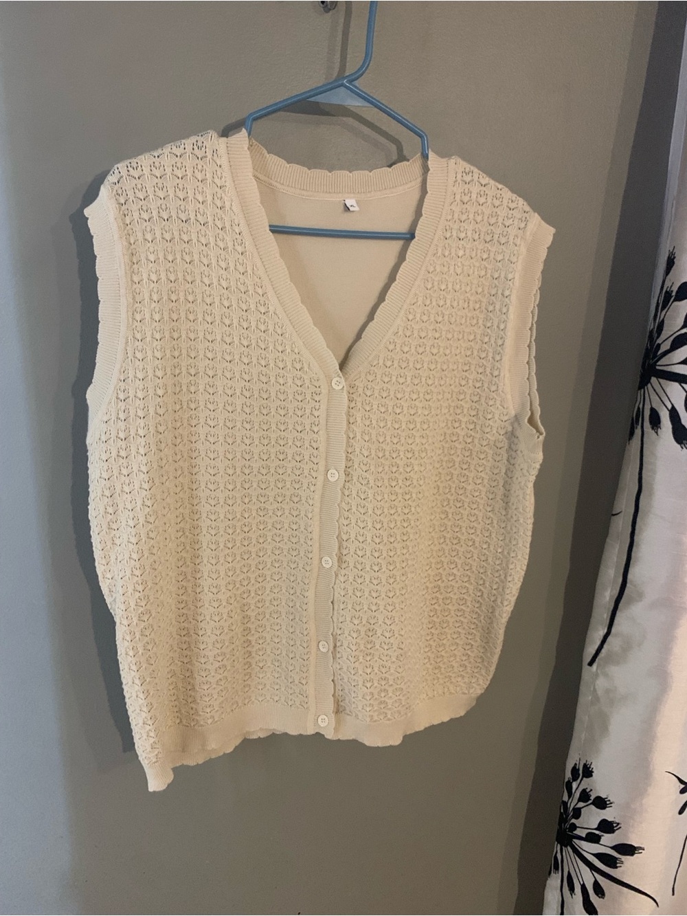 Brand New Never Worn. Cream Knit Button-Front Sleeveless Top